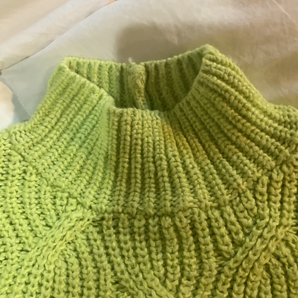 Sweater - Picture 2 of 3